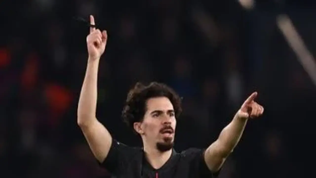 باريس سان جيرمان يلحق الهزيمة الأولى بتوتنهام في دوري أبطال أوروبا في مواجهة حاسمة